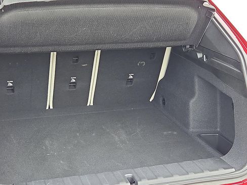 Used 2024 BMW X2 xDrive28i w/ Premium Package image 8