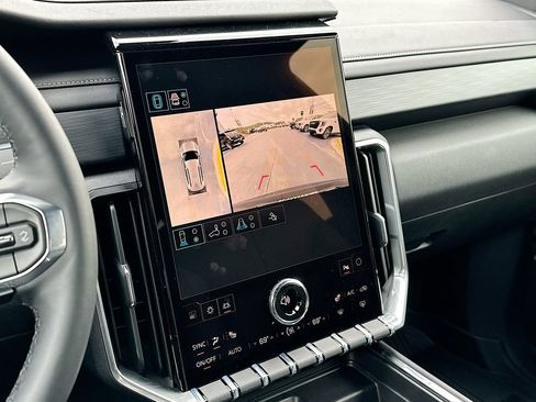 New 2026 GMC Acadia Elevation w/ Elevation Premium Package FWD image 23