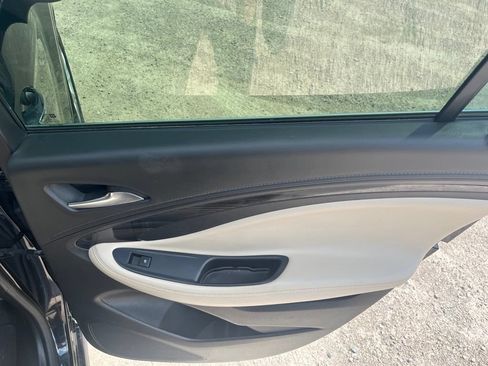 Used 2020 Buick Envision Preferred FWD image 32