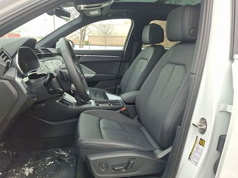 Certified 2025 Audi Q3 2.0T Premium Plus w/ Premium Plus Package image 14