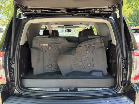 Used 2016 GMC Yukon SLT w/ Open Road Package AWD/4WD image 17