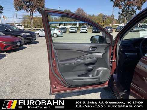 Used 2016 Honda CR-V EX image 9