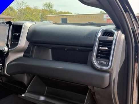 Used 2026 RAM 2500 Big Horn AWD/4WD image 32