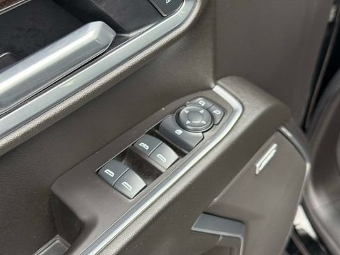 Used 2025 Chevrolet Silverado 1500 RST w/ Convenience Package II AWD/4WD image 19