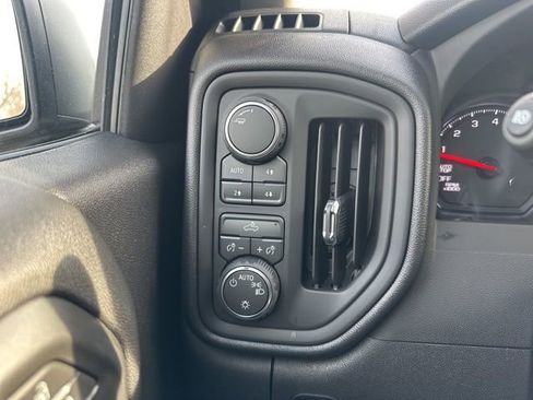 New 2026 Chevrolet Silverado 1500 Custom Trail Boss w/ LPO, Dark Essentials Package image 19