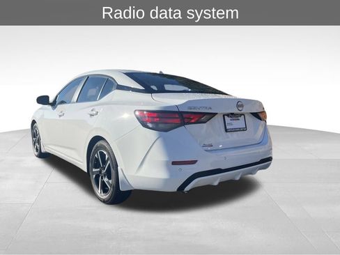 Used 2024 Nissan Sentra SV image 8