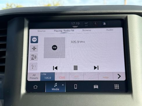 Used 2024 RAM 2500 Tradesman w/ Chrome Appearance Group image 8