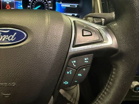 Used 2022 Ford Edge SEL AWD/4WD image 33