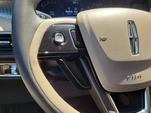 Certified 2023 Lincoln Corsair FWD image 22