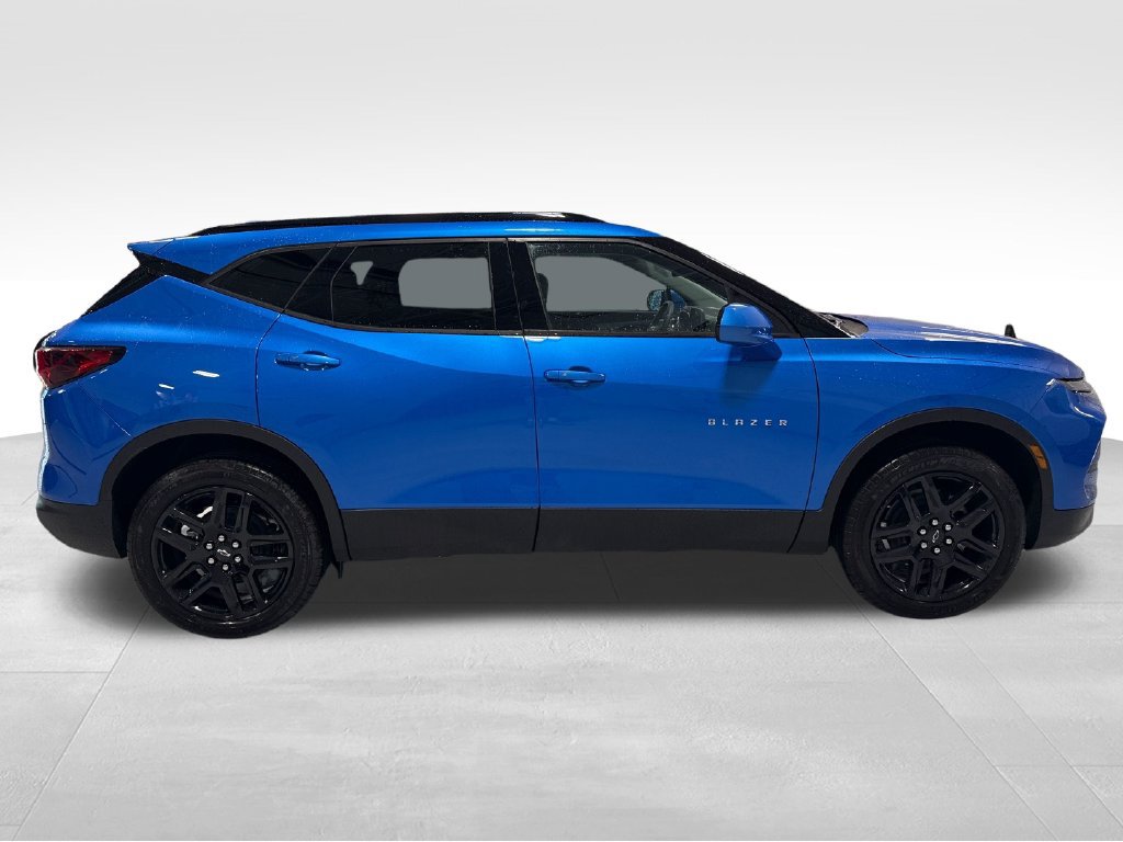 New 2026 Chevrolet Blazer LT w/ Convenience Package FWD image 49