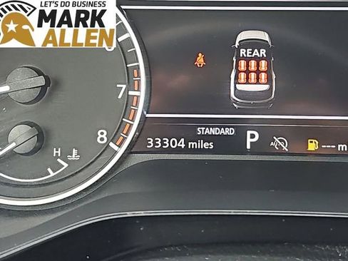 Used 2025 Nissan Pathfinder SV FWD image 12