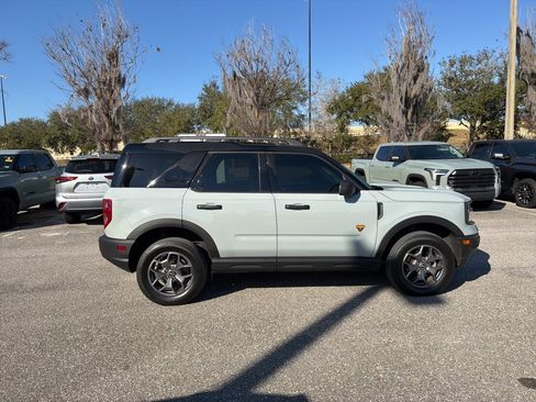 Used 2022 Ford Bronco Sport Badlands image 6
