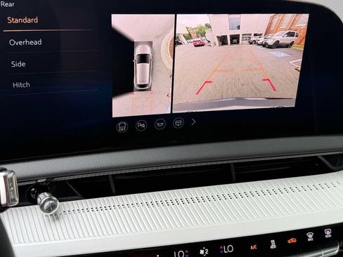 Used 2025 Cadillac Optiq Sport 2 w/ LPO, Floor Liner Package AWD/4WD image 7