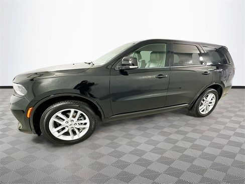 Certified 2022 Dodge Durango GT image 4