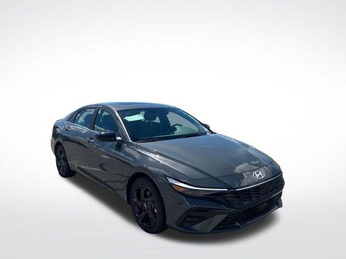 New 2026 Hyundai Elantra SEL Sport Premium w/ Cargo Package FWD image 8