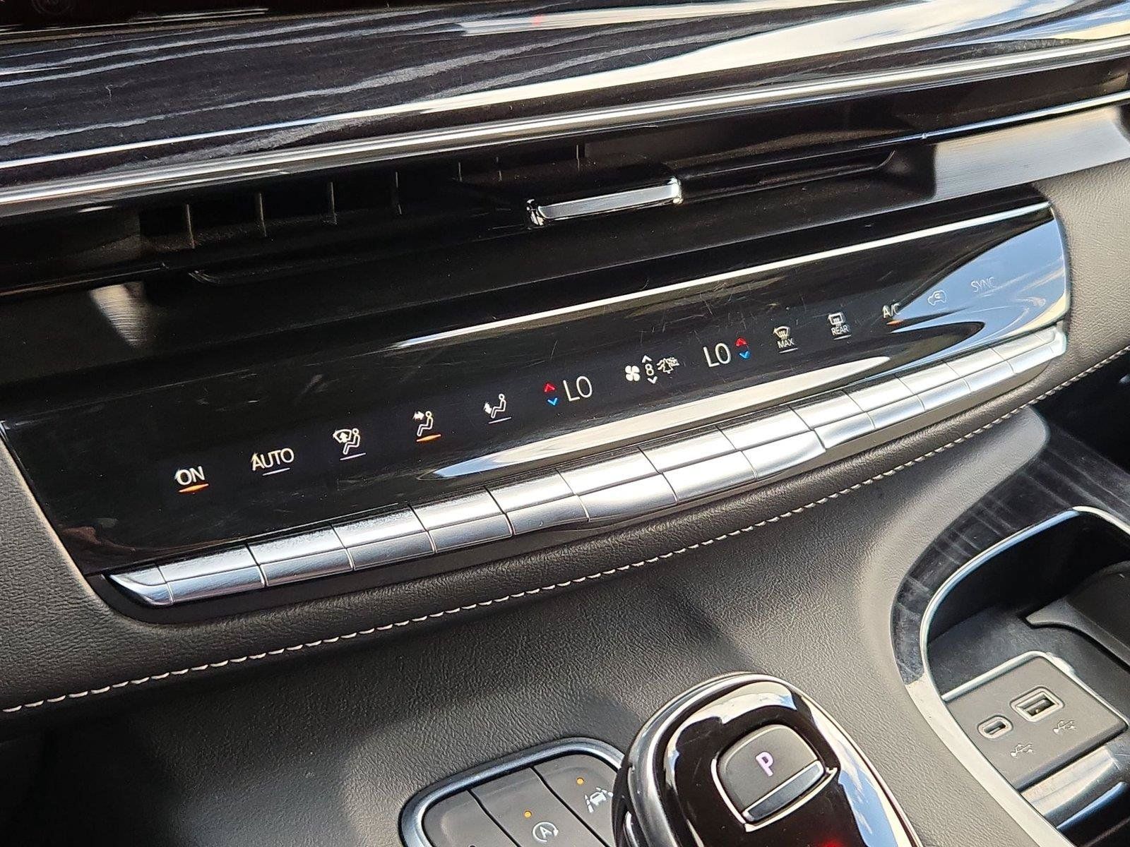 Used 2021 Cadillac Escalade ESV Sport w/ Driver Assist Tech Package RWD image 21