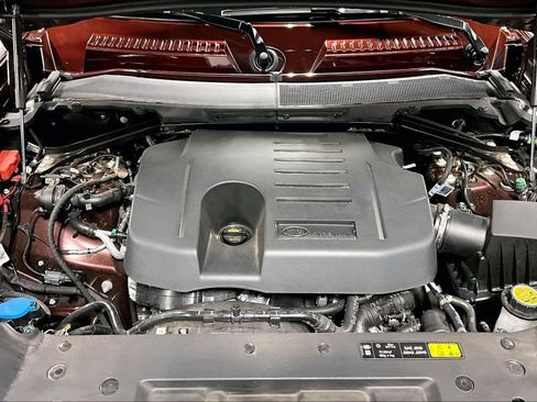 Used 2025 Land Rover Defender 110 Sedona Red Edition image 12