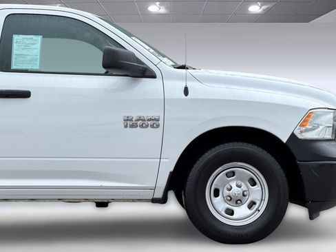 Used 2017 RAM 1500 Tradesman w/ Power & Remote Entry Group image 30