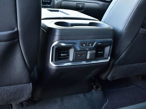 Used 2021 GMC Sierra 1500 SLT AWD/4WD image 31