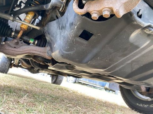 Used 2020 Toyota Tacoma TRD Off-Road w/ Technology Package image 25