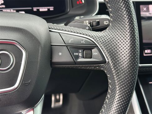 Used 2020 Audi SQ8 Prestige w/ Prestige Package image 15