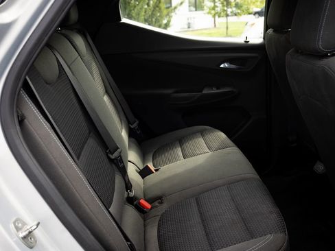 Used 2023 Chevrolet Bolt EUV LT FWD image 21