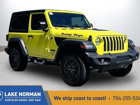 Used 2024 Jeep Wrangler Sport AWD/4WD image 1