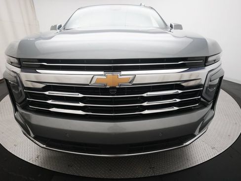 Used 2025 Chevrolet Tahoe LT AWD/4WD image 23