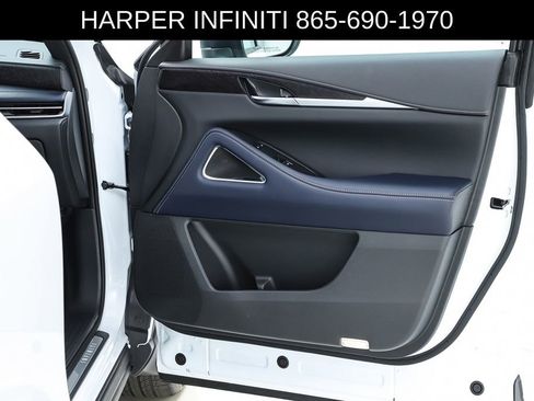 Certified 2026 INFINITI QX60 Sport w/ Dark Cargo Package AWD/4WD image 32