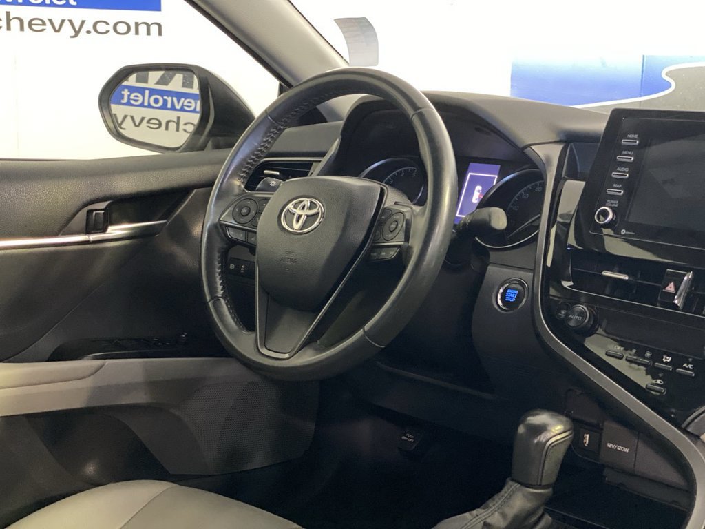 Used 2024 Toyota Camry SE w/ Convenience Package FWD image 14