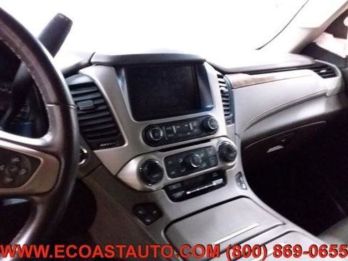 Used 2019 GMC Yukon XL Denali w/ Denali Ultimate Package image 12