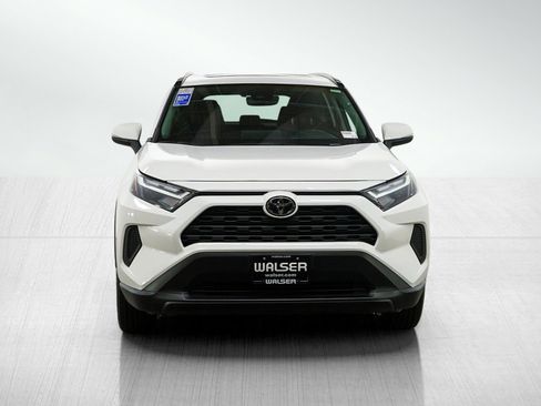 Used 2023 Toyota RAV4 XLE w/ Convenience Package image 8