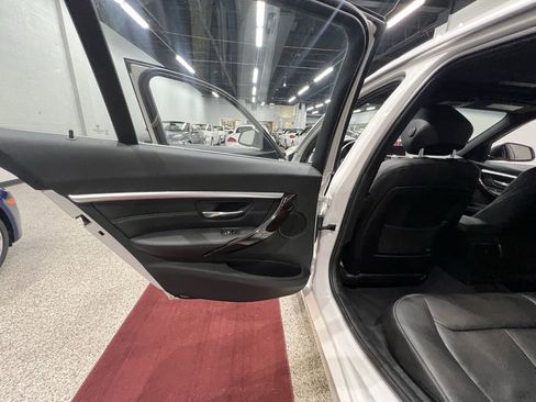 Used 2018 BMW 330i xDrive Sedan image 27