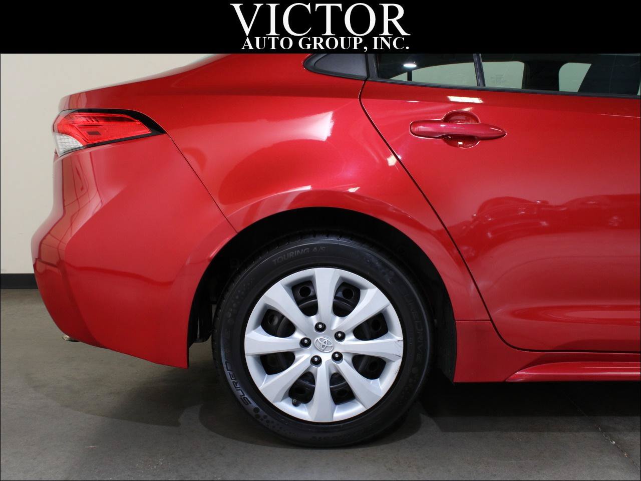 Used 2021 Toyota Corolla LE FWD image 12