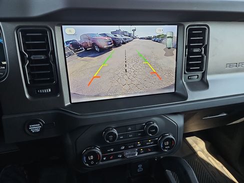 New 2025 Ford Bronco Badlands image 24