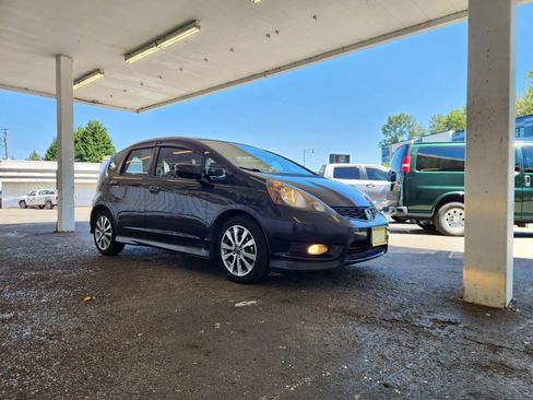 Used 2013 Honda Fit Sport image 5