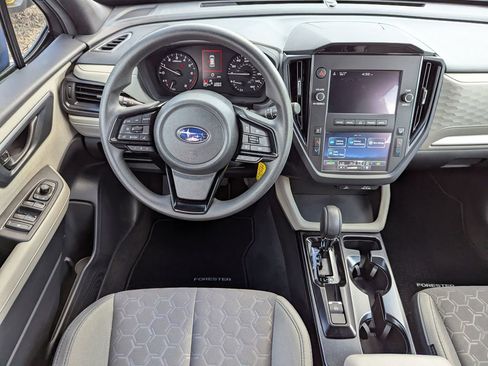 Used 2026 Subaru Forester AWD/4WD image 11