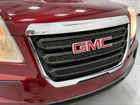 Used 2017 GMC Terrain SLE image 35