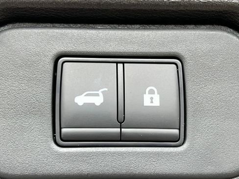 New 2026 Nissan Rogue SV w/ Cold Weather Package image 33