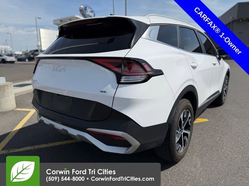 Used 2024 Kia Sportage EX image 10