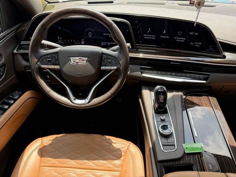 Used 2022 Cadillac Escalade ESV Sport w/ Touring Package AWD/4WD image 33