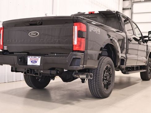 New 2026 Ford F350 Lariat w/ Black Appearance Package AWD/4WD image 9