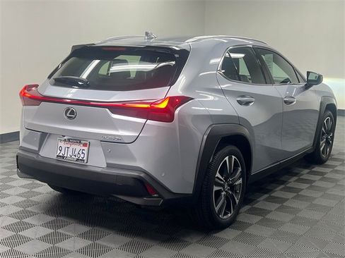 Certified 2024 Lexus UX 250h FWD image 5