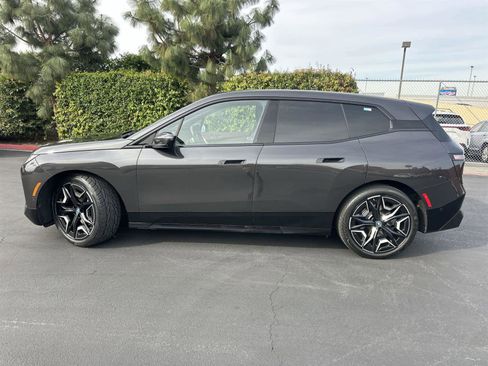 Used 2024 BMW iX M60 image 3