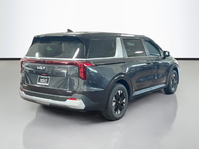 New 2027 Kia Carnival LXS FWD image 7