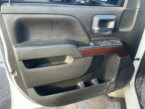 Used 2018 GMC Sierra 1500 SLE image 16