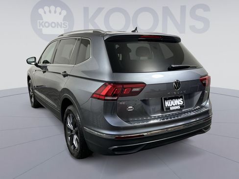 Used 2022 Volkswagen Tiguan SE image 4