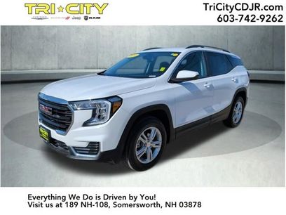 Used 2022 GMC Terrain SLE w/ Driver Convenience Package