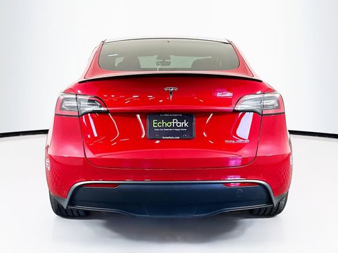Used 2022 Tesla Model Y Performance image 7