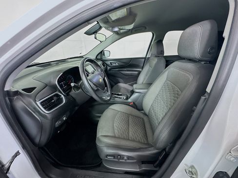 Used 2018 Chevrolet Equinox LT image 13